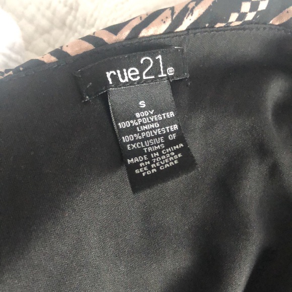 rue21 Sleveless Dress - Picture 5 of 5